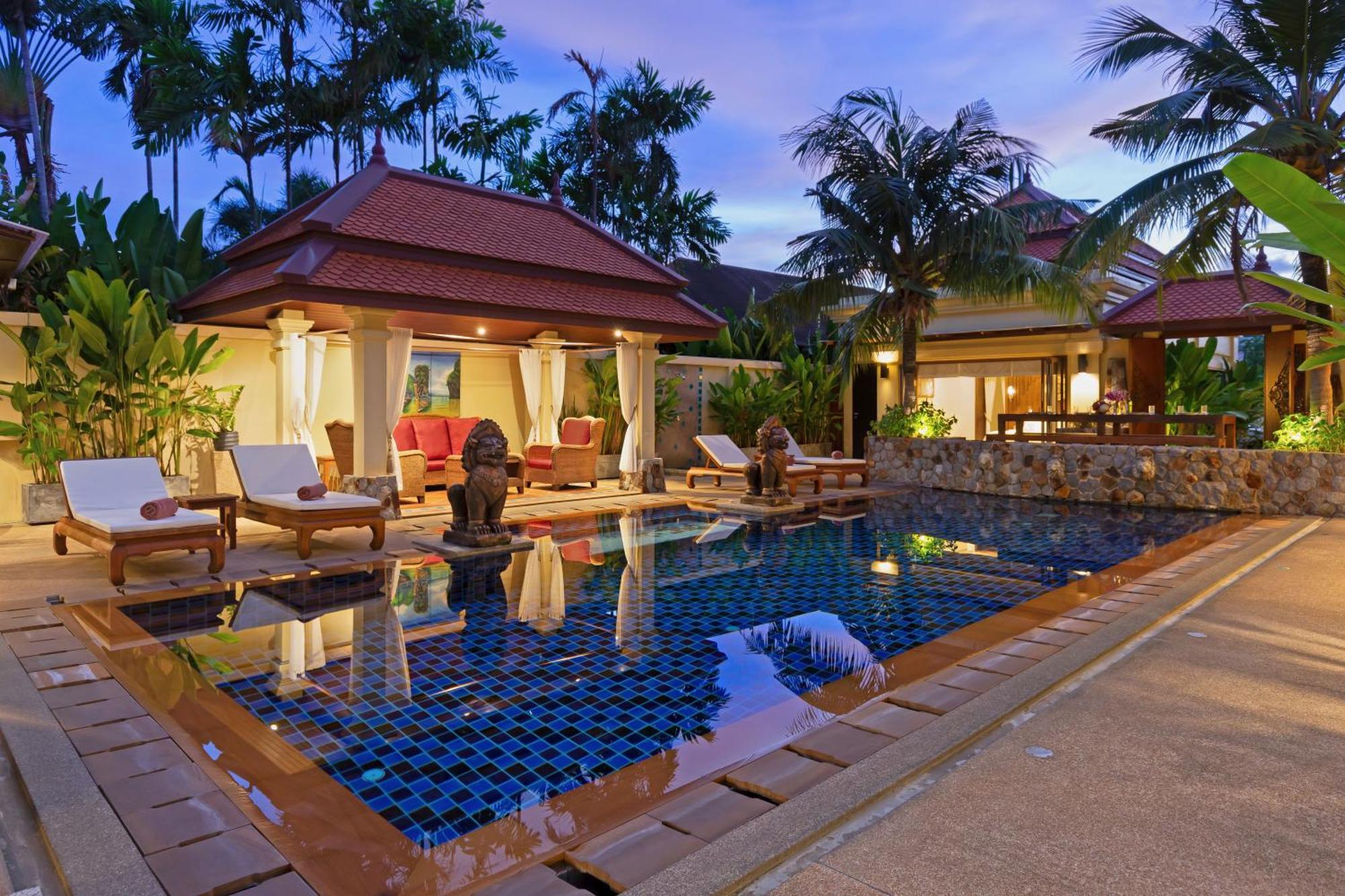 Extraordinary Courtyard 6Br Pool Villa Sri Suri, Naiharn Rawai Kültér fotó