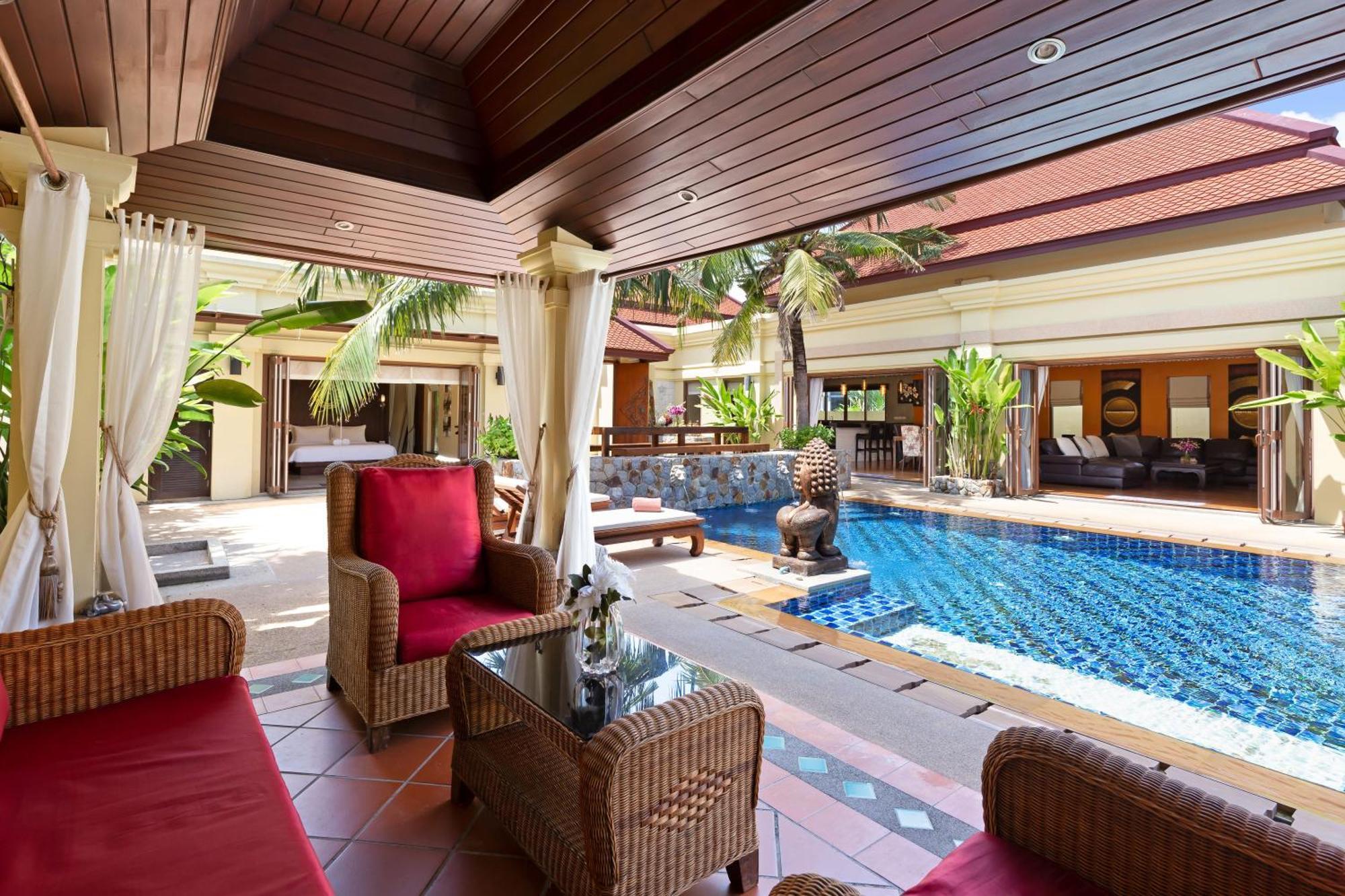 Extraordinary Courtyard 6Br Pool Villa Sri Suri, Naiharn Rawai Kültér fotó